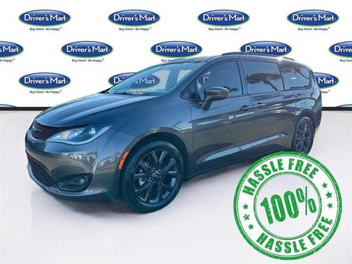 2018 Chrysler Pacifica Touring-L