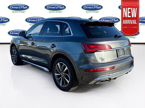 2022 Audi Q5 45 S line Premium Plus