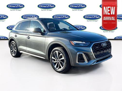 2022 Audi Q5 45 S line Premium Plus
