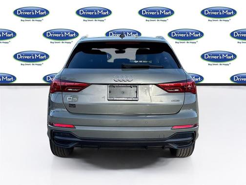 Chronos Gray Metallic 2021 Audi Q3 45 S line Premium