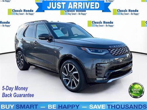 Charente Grey Premium Metallic 2024 Land Rover Discovery P360 Metropolitan Edition