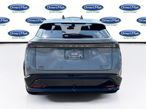 Boulder Gray Pearl 2023 Nissan ARIYA EMPOWER+