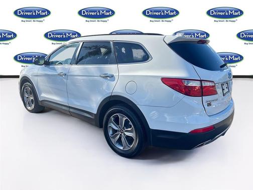 2016 Hyundai SANTA FE SE