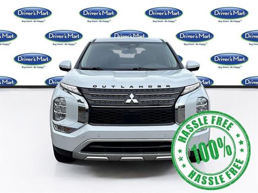 White Diamond 2022 Mitsubishi Outlander SE 2.5 2WD