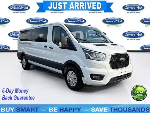 Oxford White 2023 Ford Transit-350 XLT