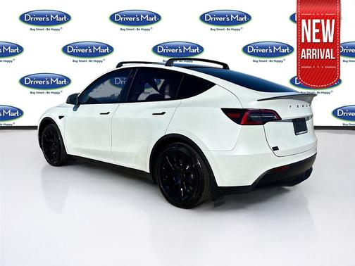 2023 Tesla Model Y Long Range Dual Motor All-Wheel Drive