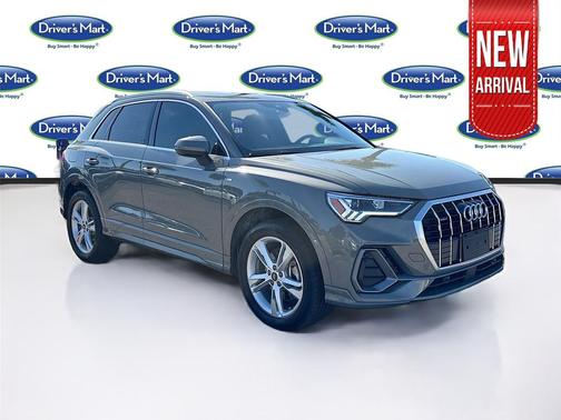 2024 Audi Q3 45 S line Premium Plus