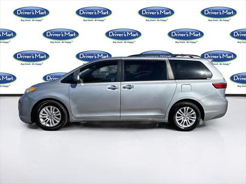 2017 Toyota Sienna XLE Premium