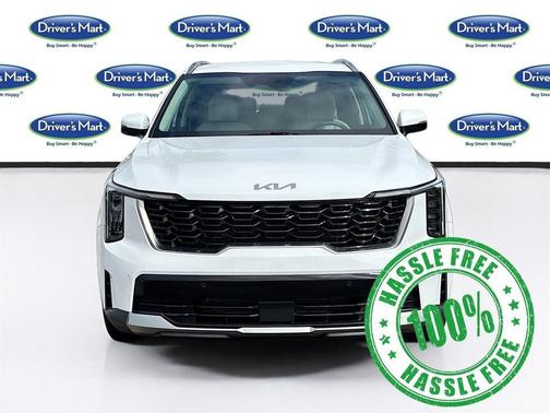 Glacial White Pearl 2025 Kia Sorento S