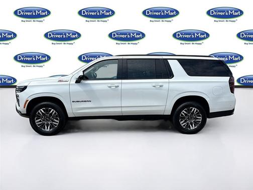 Iridescent Pearl Tricoat 2025 Chevrolet Suburban 4WD Z71