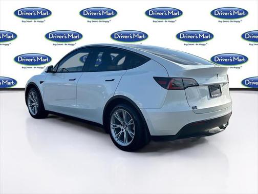 2021 Tesla Model Y Standard Range Rear-Wheel Drive