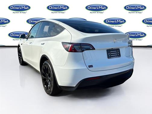 2022 Tesla Model Y Long Range Dual Motor All-Wheel Drive