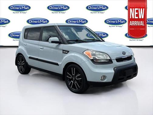 2010 Kia Soul +