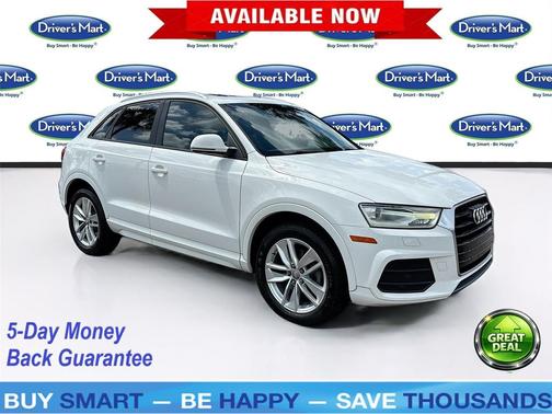 Cortina White 2017 Audi Q3 2.0T Premium