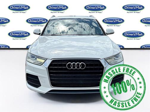 Cortina White 2017 Audi Q3 2.0T Premium