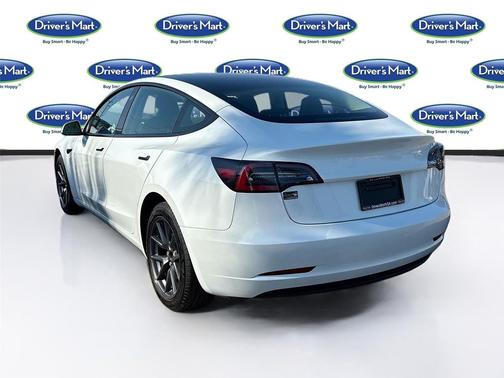 2023 Tesla Model 3 Standard Range
