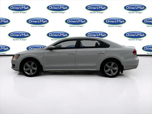 2013 Volkswagen Passat 2.0 TDI SE w/ Sunroof