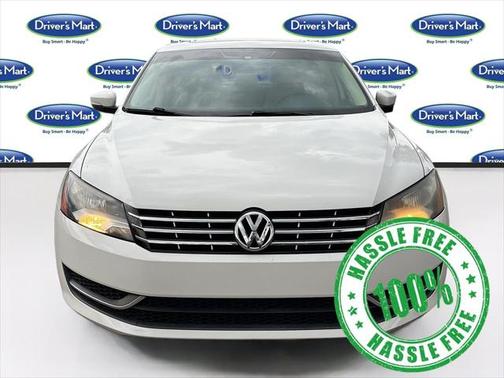 2013 Volkswagen Passat 2.0 TDI SE w/ Sunroof
