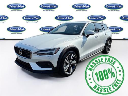 2025 Volvo V60 Cross Country Plus, B5 AWD Gas (mild hybrid)