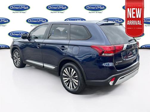 2020 Mitsubishi Outlander SE