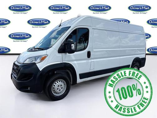 Bright White Clearcoat 2025 RAM ProMaster 2500 Tradesman