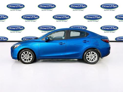 Sapphire 2018 Toyota Yaris iA Base