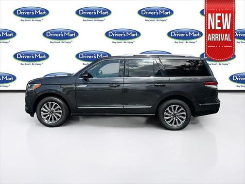 2023 Lincoln Navigator Standard