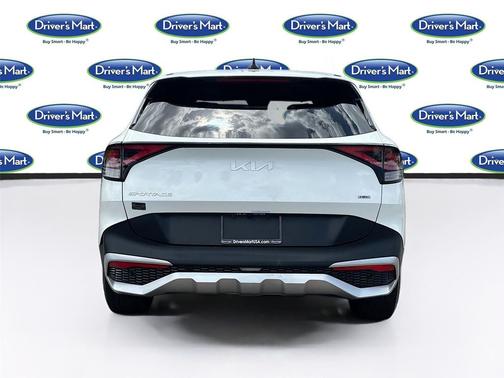 Snow White Pearl 2023 Kia Sportage Hybrid LX