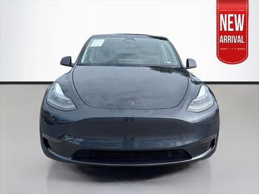 2024 Tesla Model Y Long Range Dual Motor All-Wheel Drive