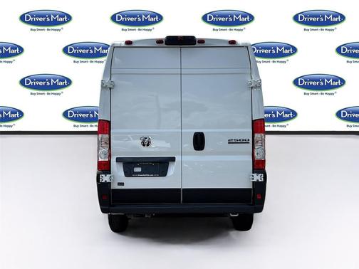 Bright White Clearcoat 2025 RAM ProMaster 2500 Tradesman