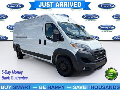 Bright White Clearcoat 2025 RAM ProMaster 2500 Tradesman