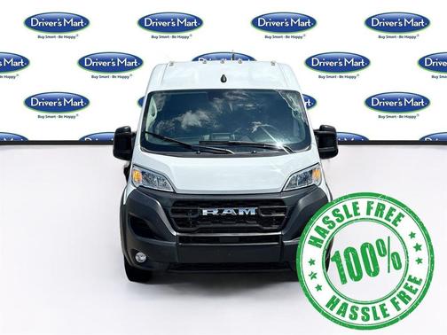 Bright White Clearcoat 2025 RAM ProMaster 2500 Tradesman