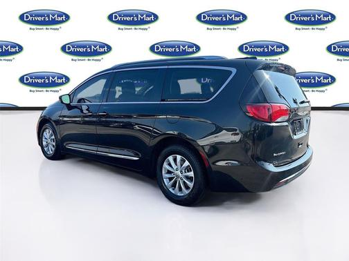 2018 Chrysler Pacifica Touring-L