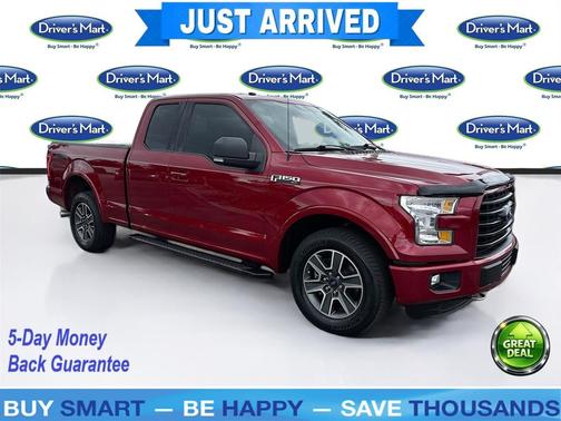 Ruby Red Metallic Tinted Clearcoat 2016 Ford F-150 XLT