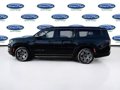 Diamond Black Crystal Pearlcoat 2024 Jeep Wagoneer L Series II 4x2