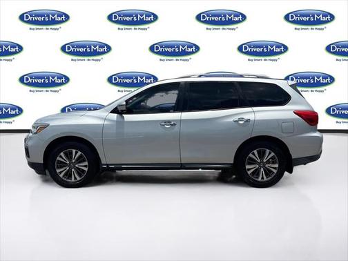 2017 Nissan Pathfinder SL