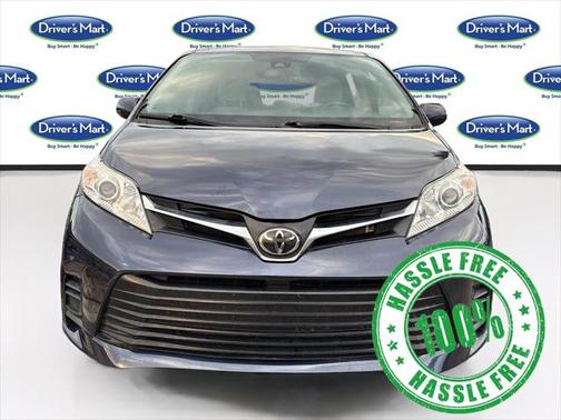 2020 Toyota Sienna LE