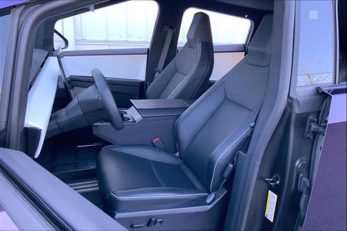 2024 Tesla Cybertruck Cyberbeast