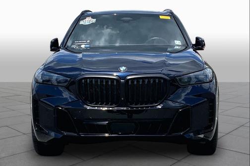 Carbon Black Metallic 2025 BMW X5 xDrive40i