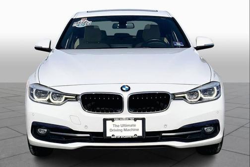 2018 BMW 330 xDrive