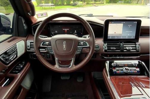 2019 Lincoln Navigator L Black Label