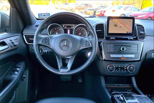 2017 Mercedes-Benz GLS 450 4MATIC