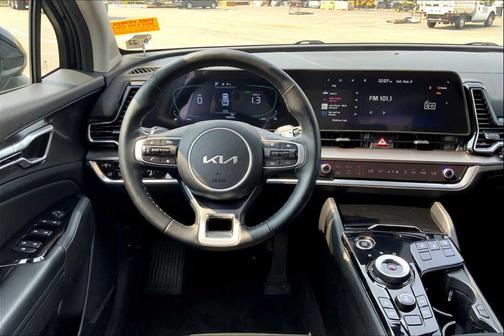 2023 Kia Sportage Hybrid EX