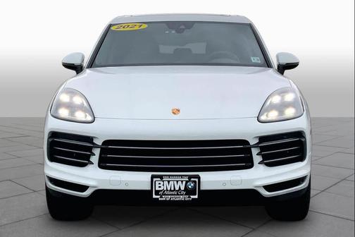 White 2021 Porsche Cayenne Cayenne