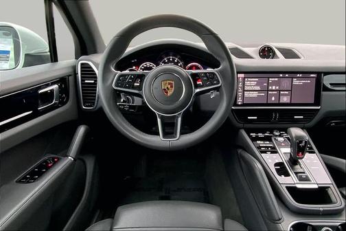 White 2021 Porsche Cayenne Cayenne