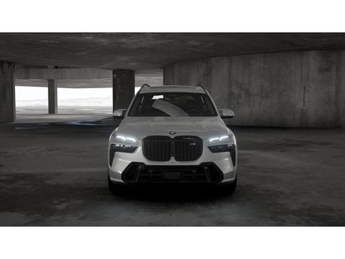 2026 BMW X7 M60i