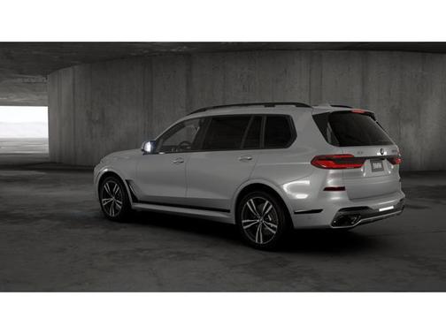 2026 BMW X7 M60i