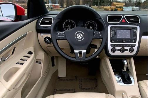 2016 Volkswagen Eos Komfort Edition