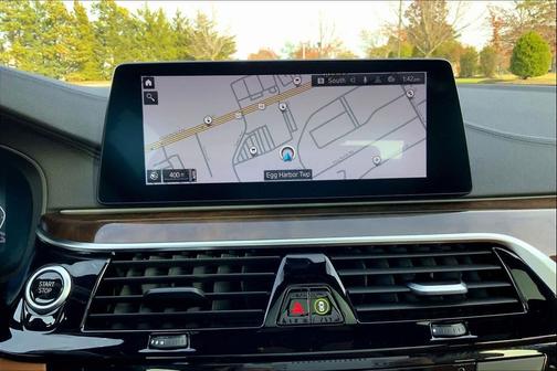 2020 BMW 530e xDrive iPerformance