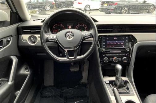 2020 Volkswagen Passat 2.0T SE